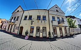 Grejaus Namas